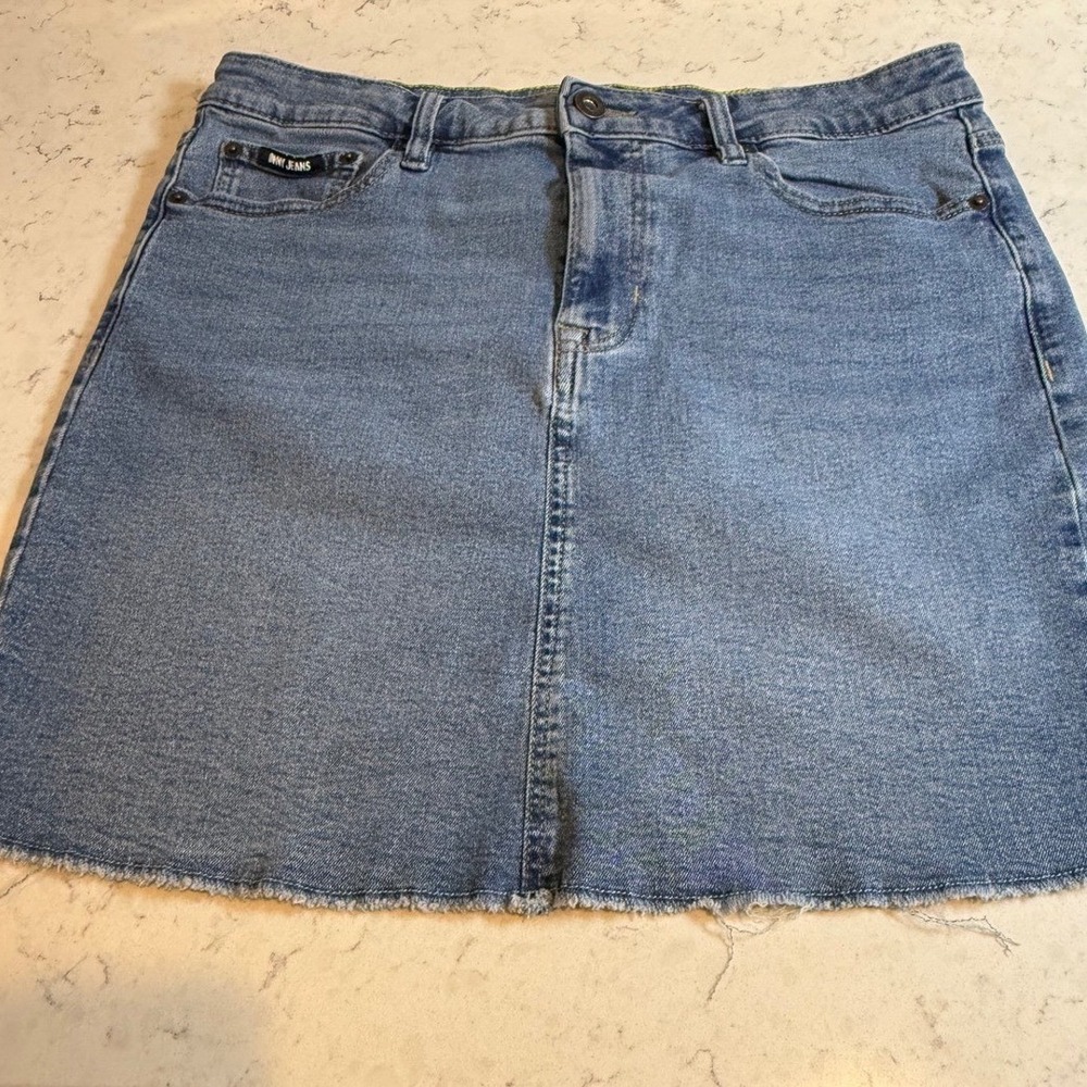DKNY Jeans Womens Blue Medium Wash Raw Hem Denim Mini Skirt Size 12